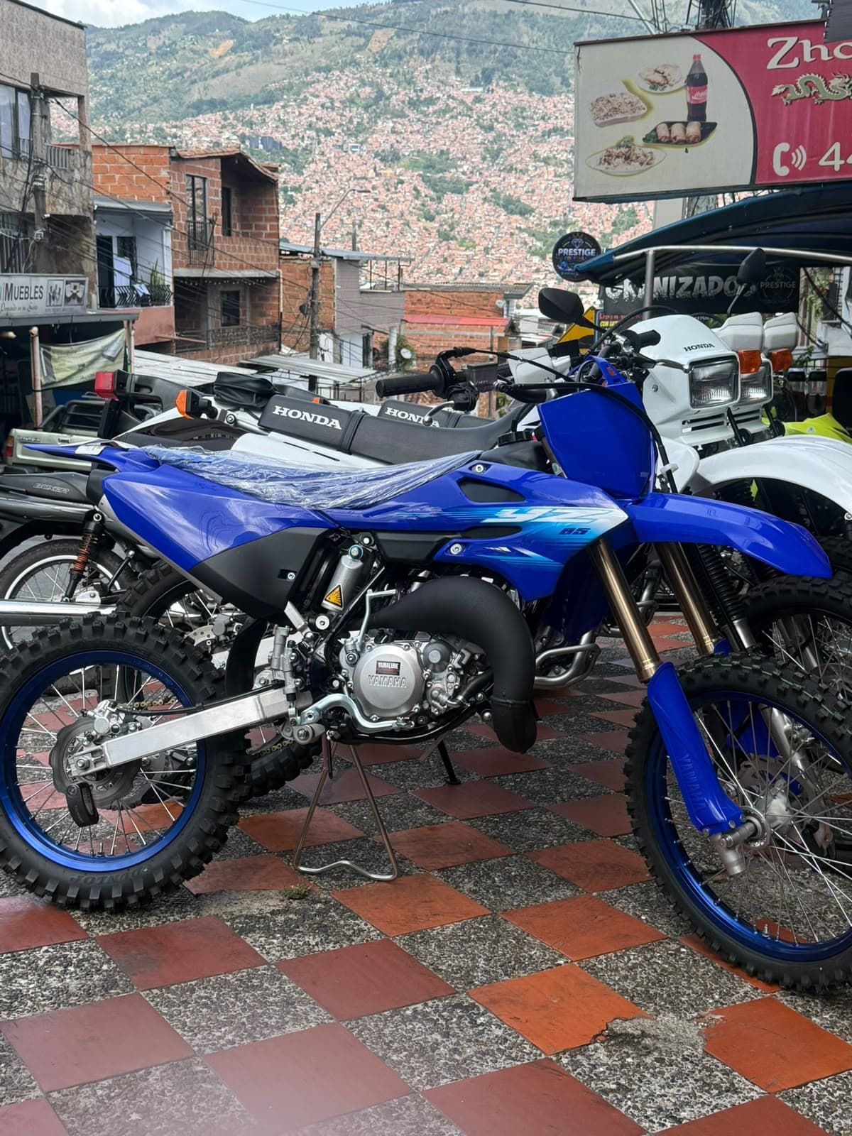 YAMAHA YZ 85